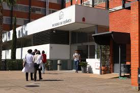 Fachada Química.